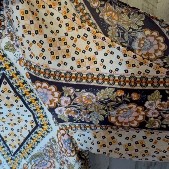 Bebop Knotted sleeves shoulder Beige Pink + Floral Flower Dress Size 3X - Picture 15 of 16